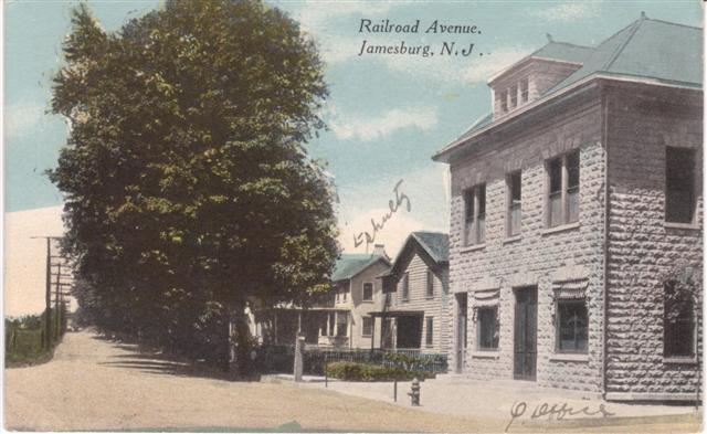 East Railroad Avenue circa 1916.